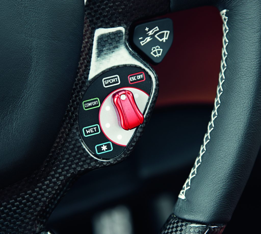 Ferrari FF 2011 manettino