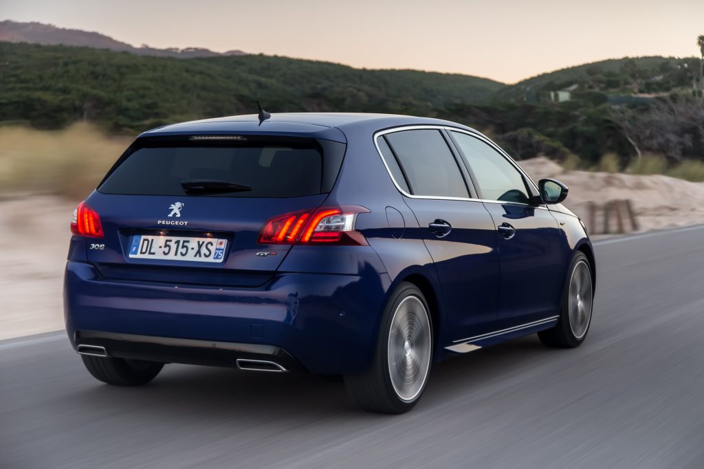 Peugeot 308 GT BlueHDI (2015)