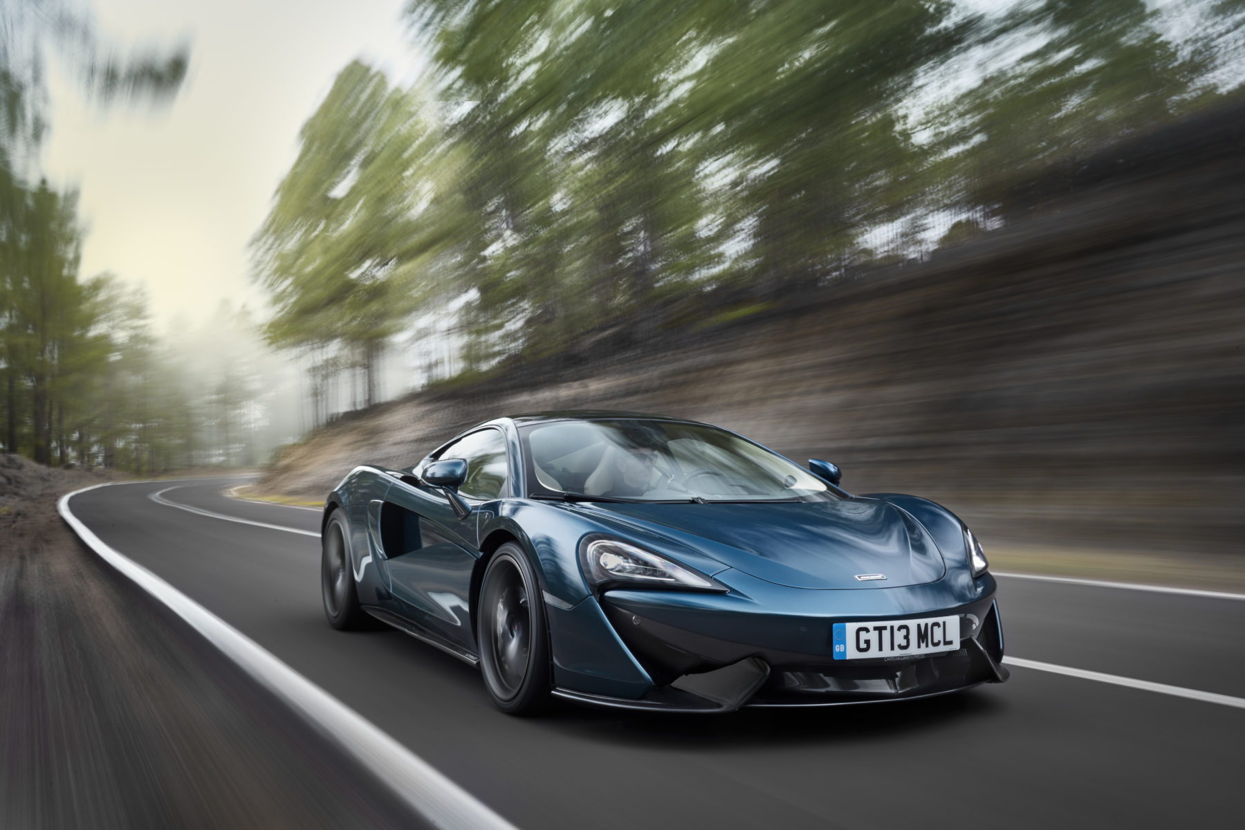 McLaren 570GT