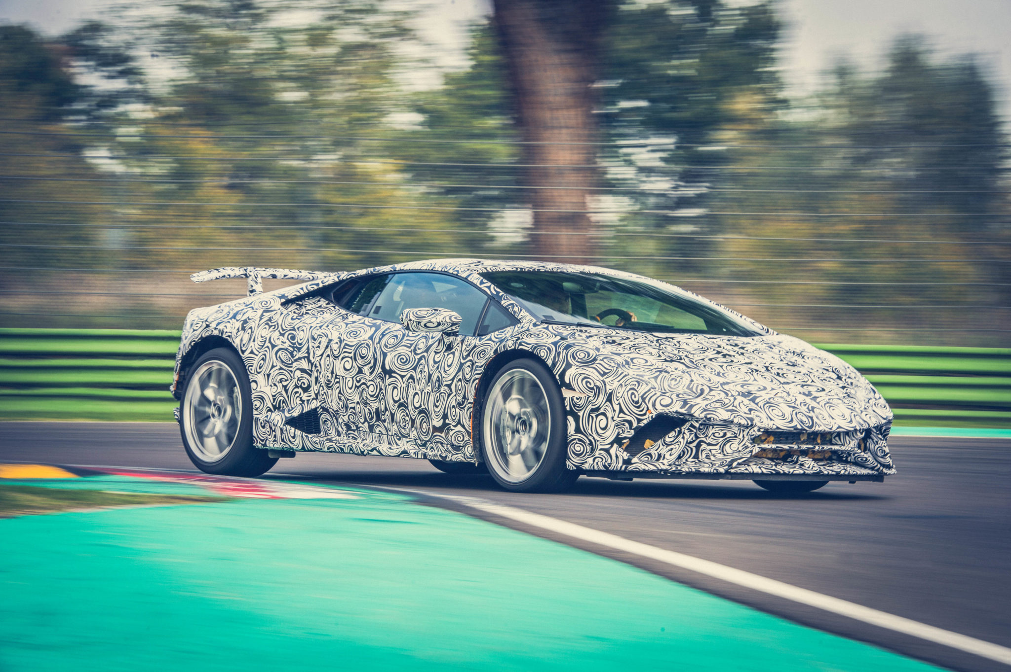 Testrit: Lamborghini Huracán Performante (2017)