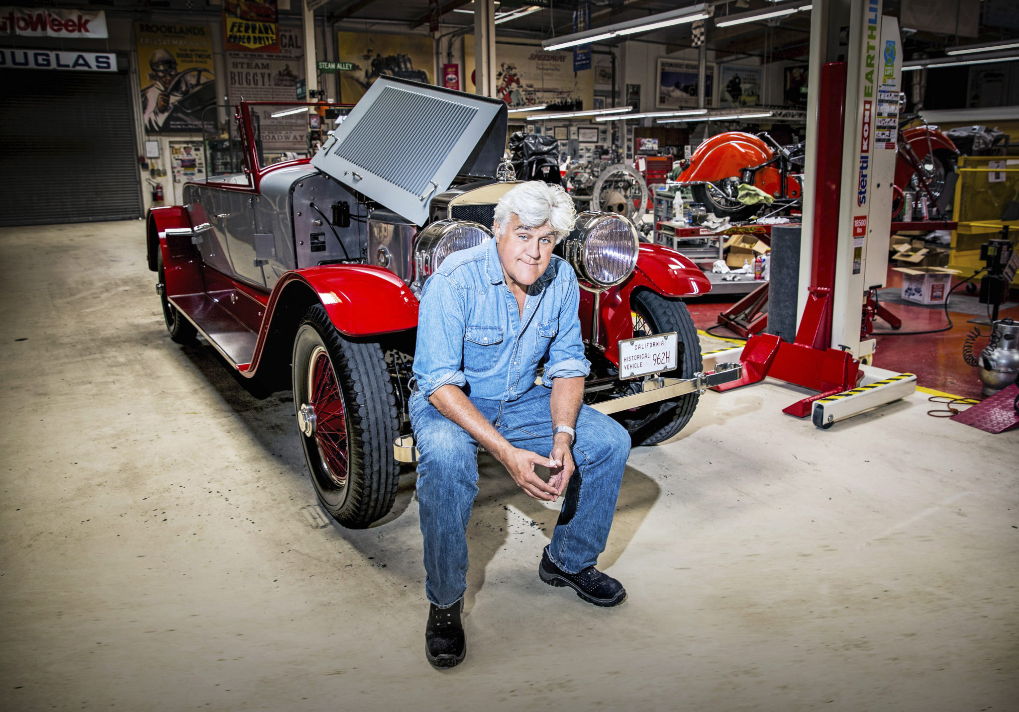 laat je adopteren door jay leno bucketlist item 2017 (1)