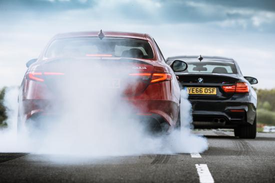 Alfa Romeo Giulia Quadrifoglio vs BMW M4 Competition Pack