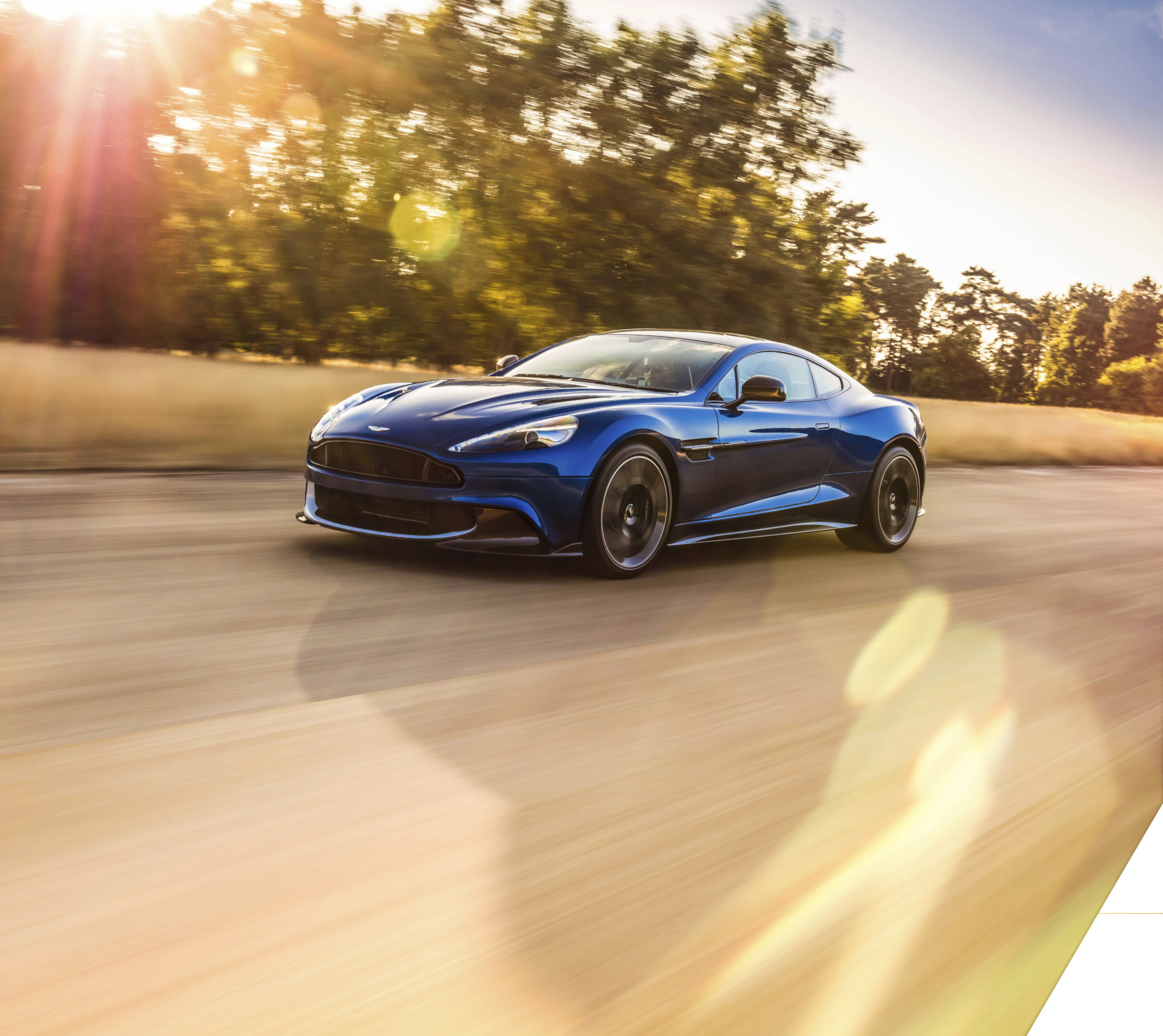 Aston Martin Vanquish S