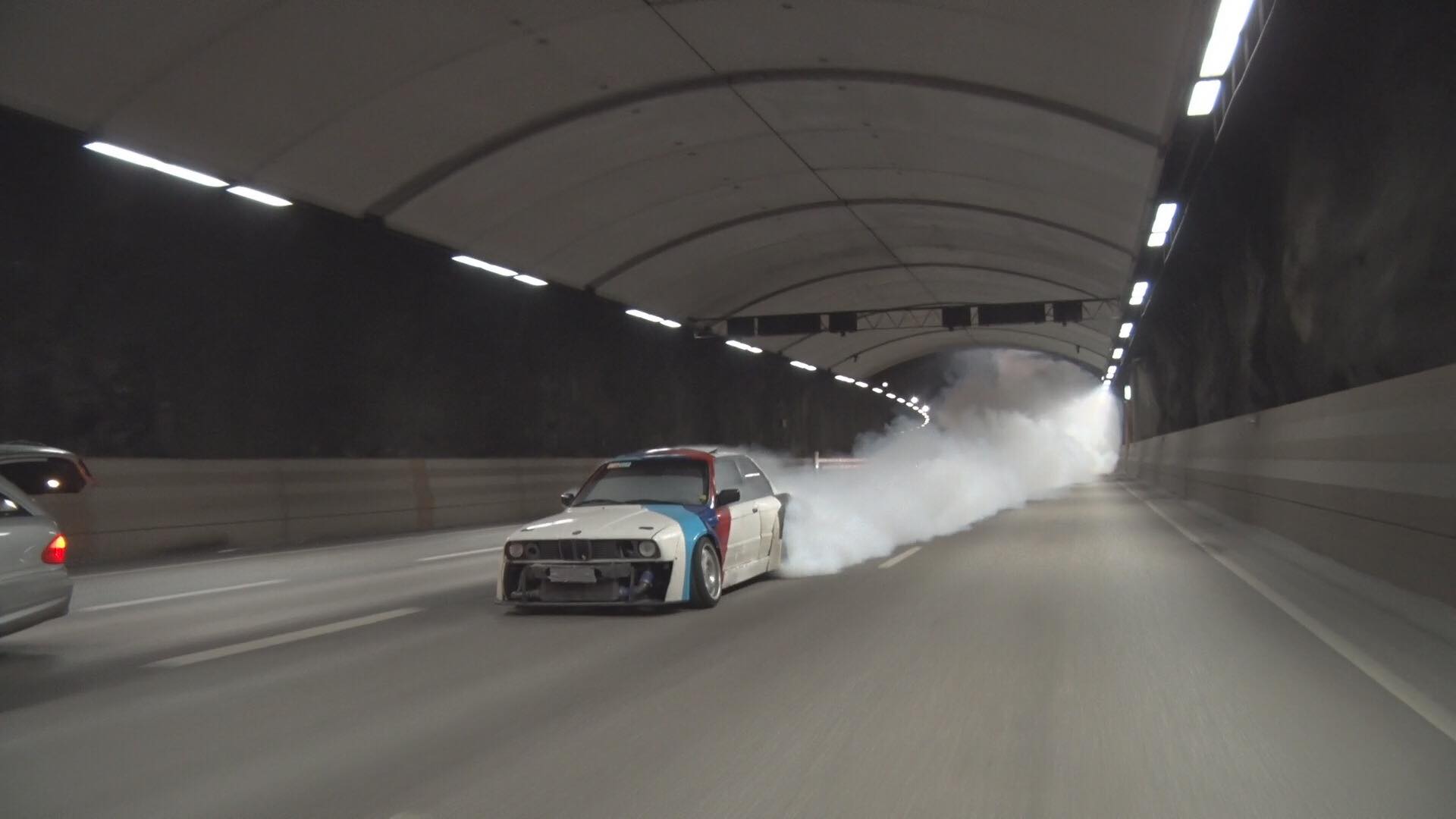BMW 3-serie met turbo-V8