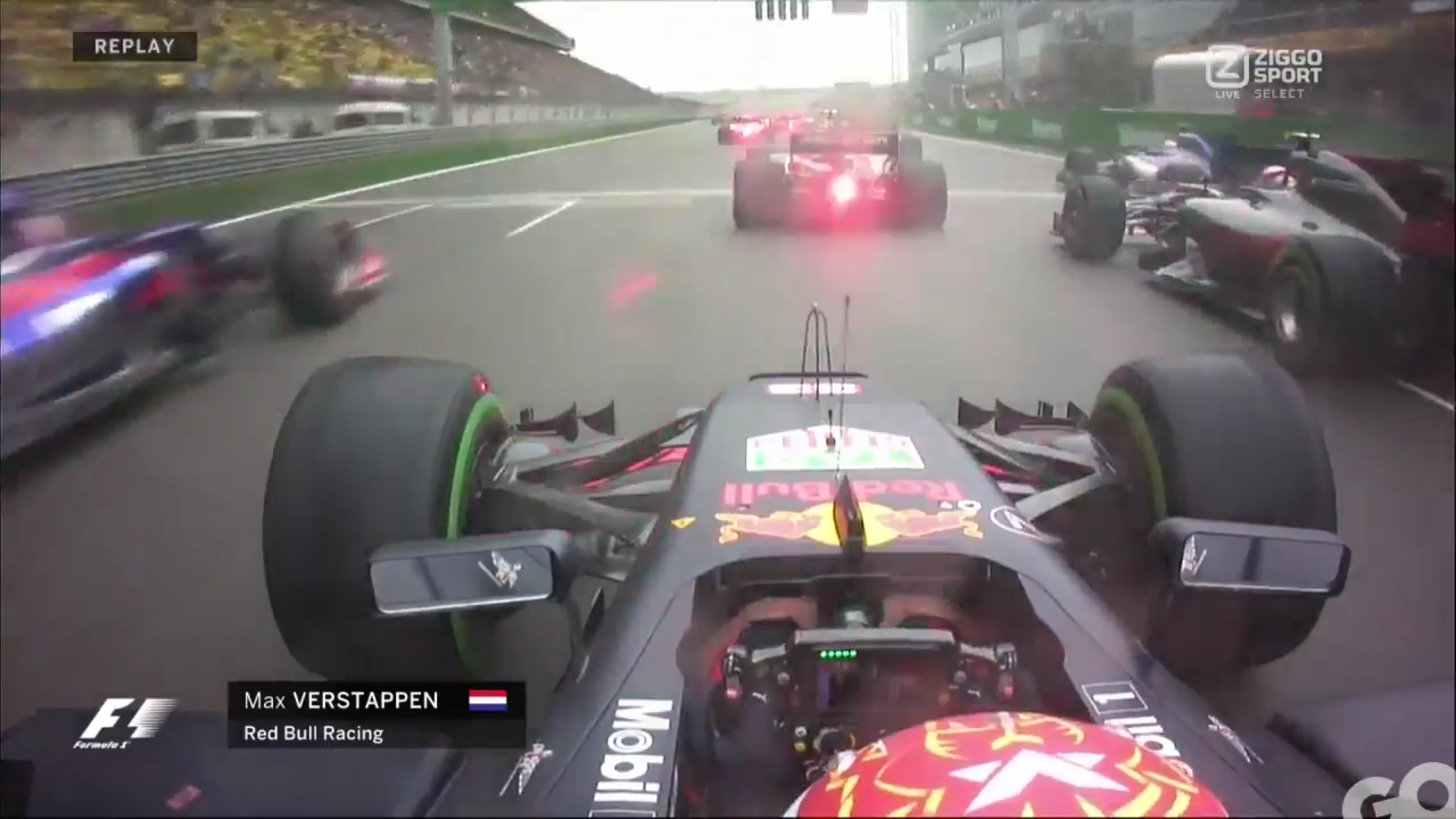 start van Max Verstappen tijdens de GP van China