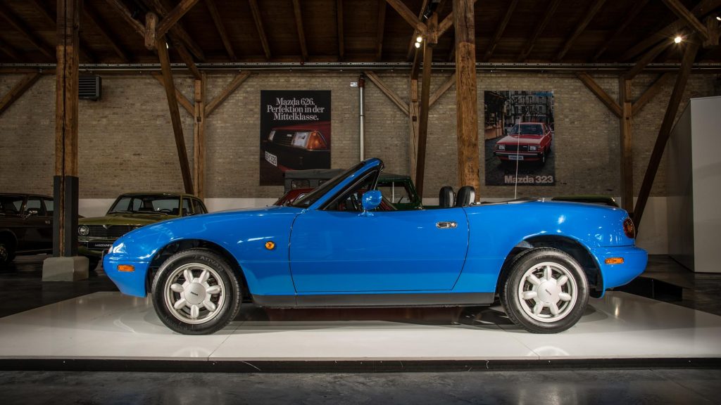 Mazda MX-5 (1990)