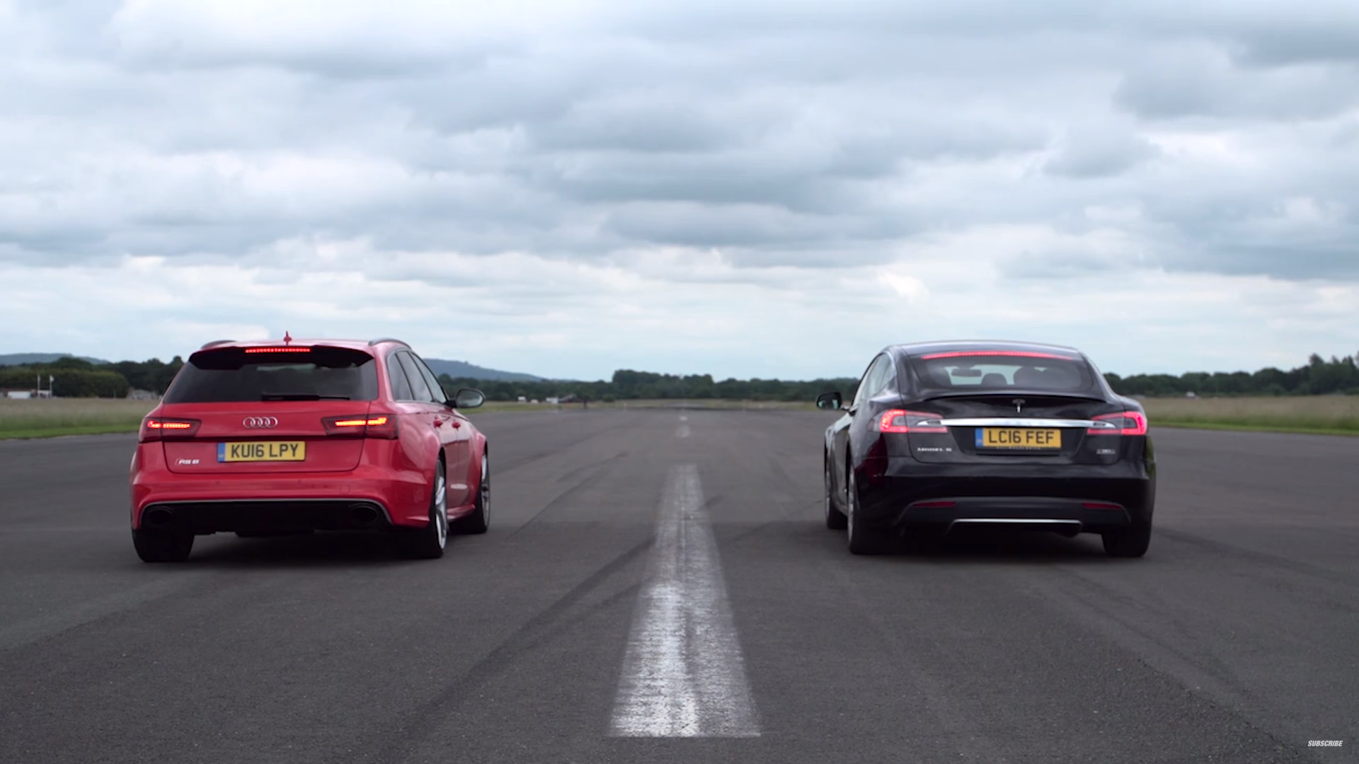 Tesla Model S vs Audi RS 6
