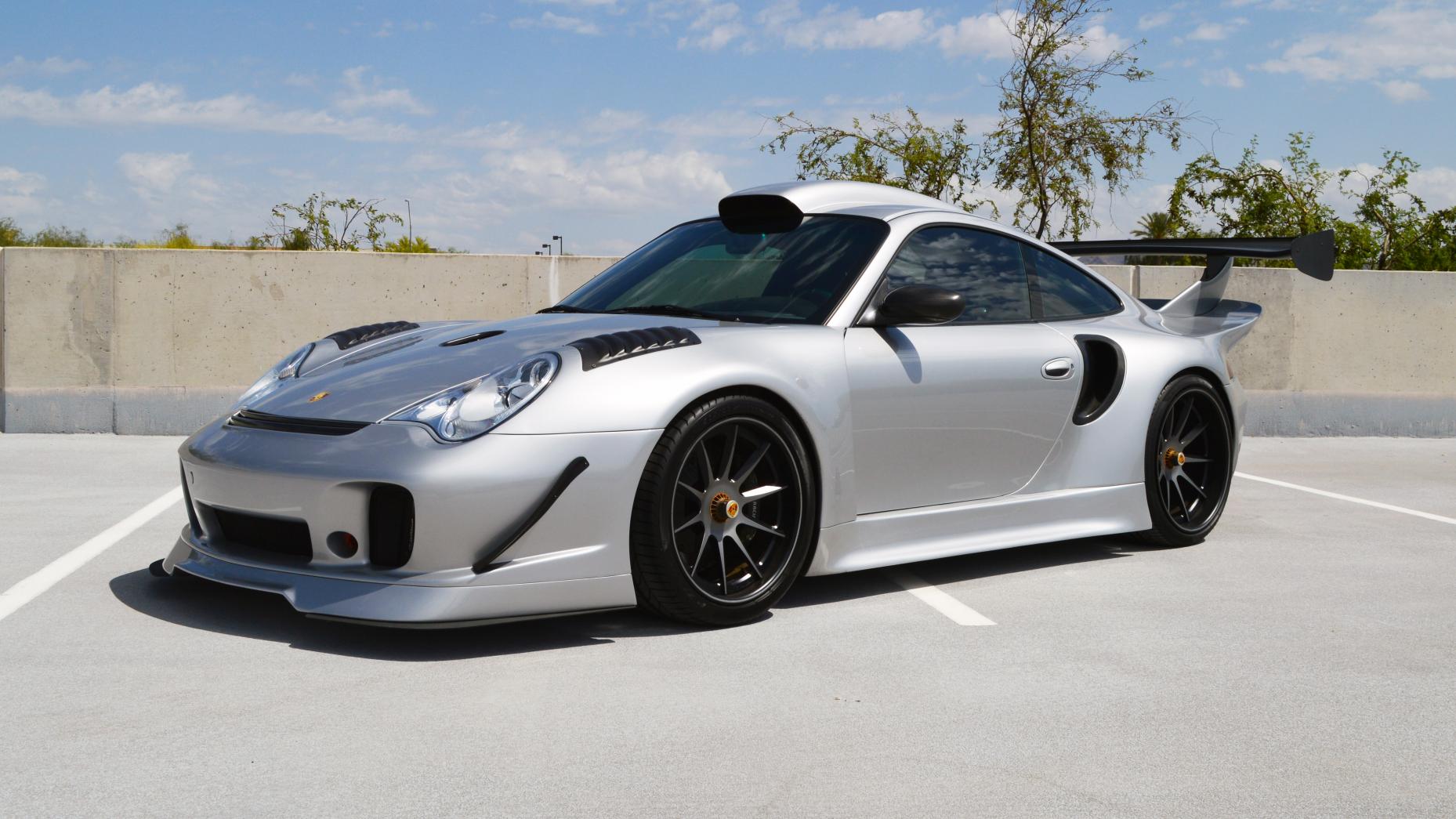 Porsche 911 GT2 RSR