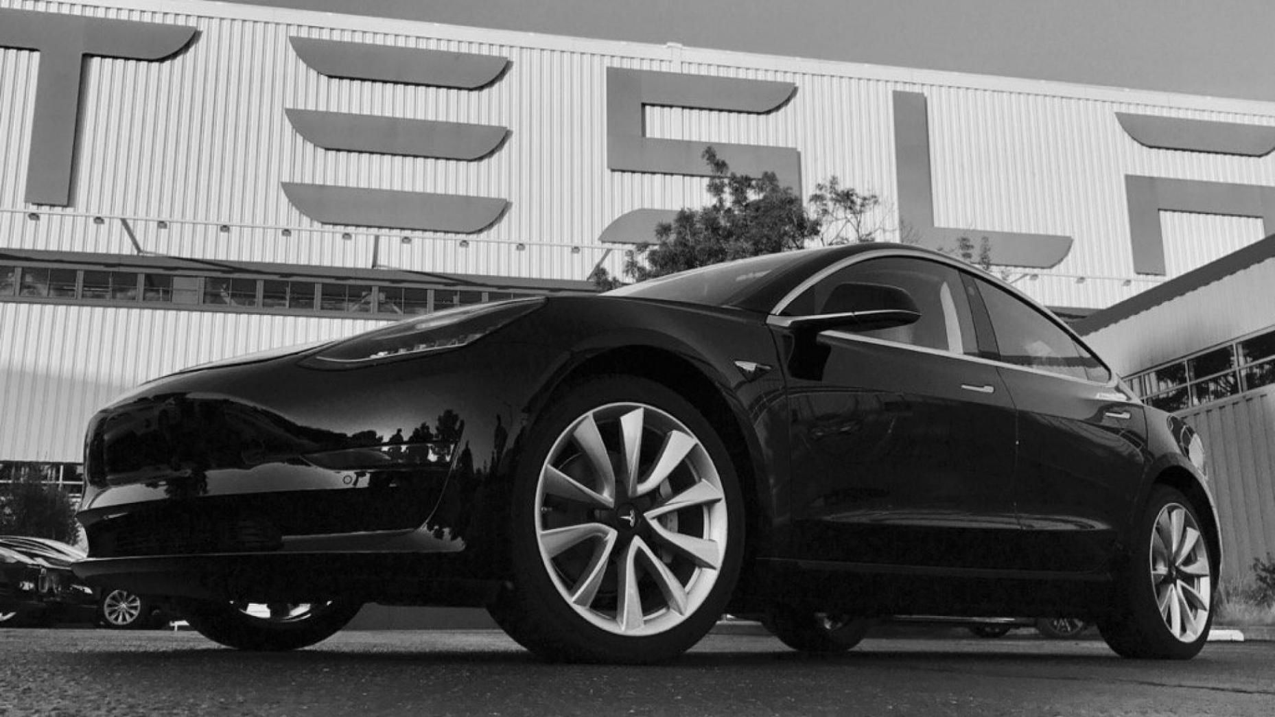 Lancering van de nieuwe Tesla Model 3