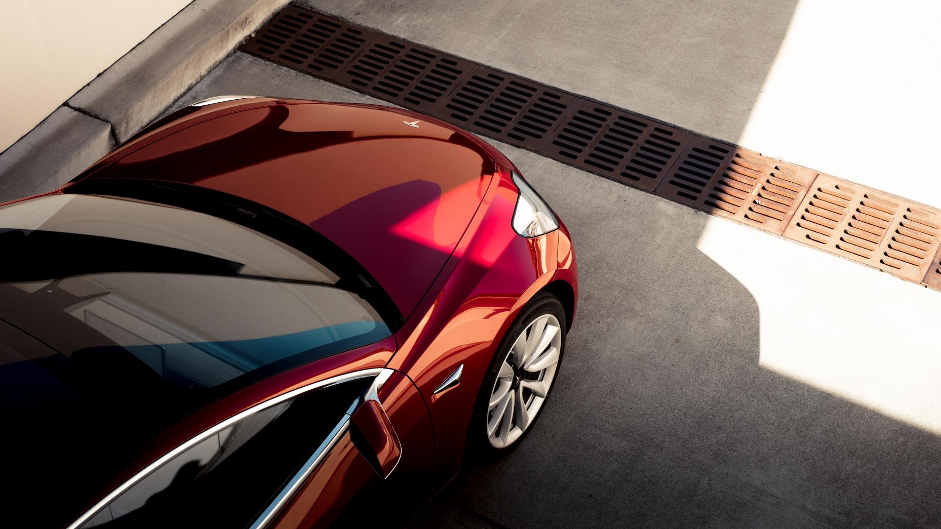 Lancering van de nieuwe Tesla Model 3