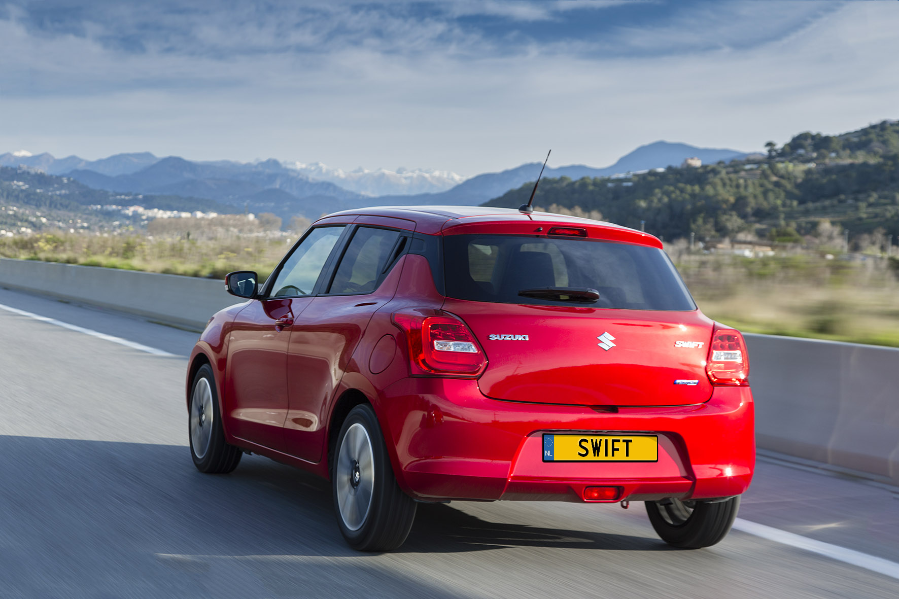 Suzuki Swift 1.0 Boosterjet Smart Hybrid Stijl