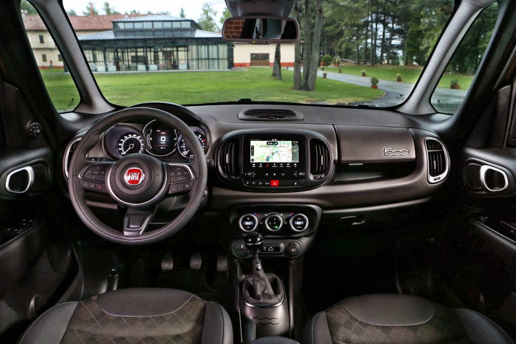 Fiat 500L interieur (2017)