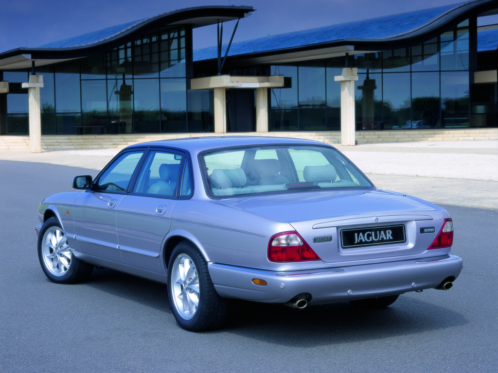 jaguar xj sport