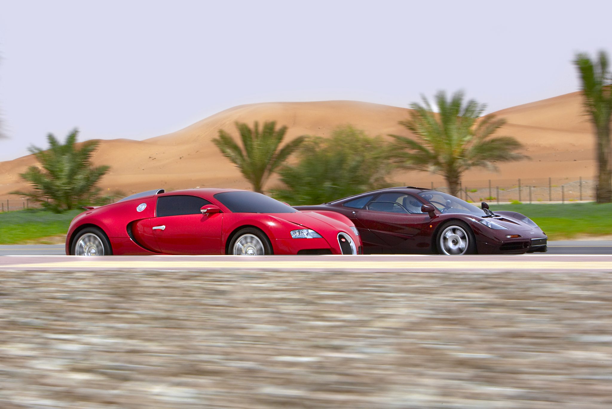 mclaren f1 vs bugatti veyron