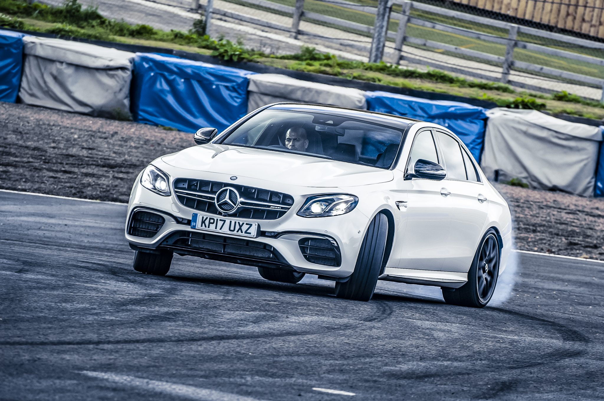 mercedes-amg e 63 s drift wit