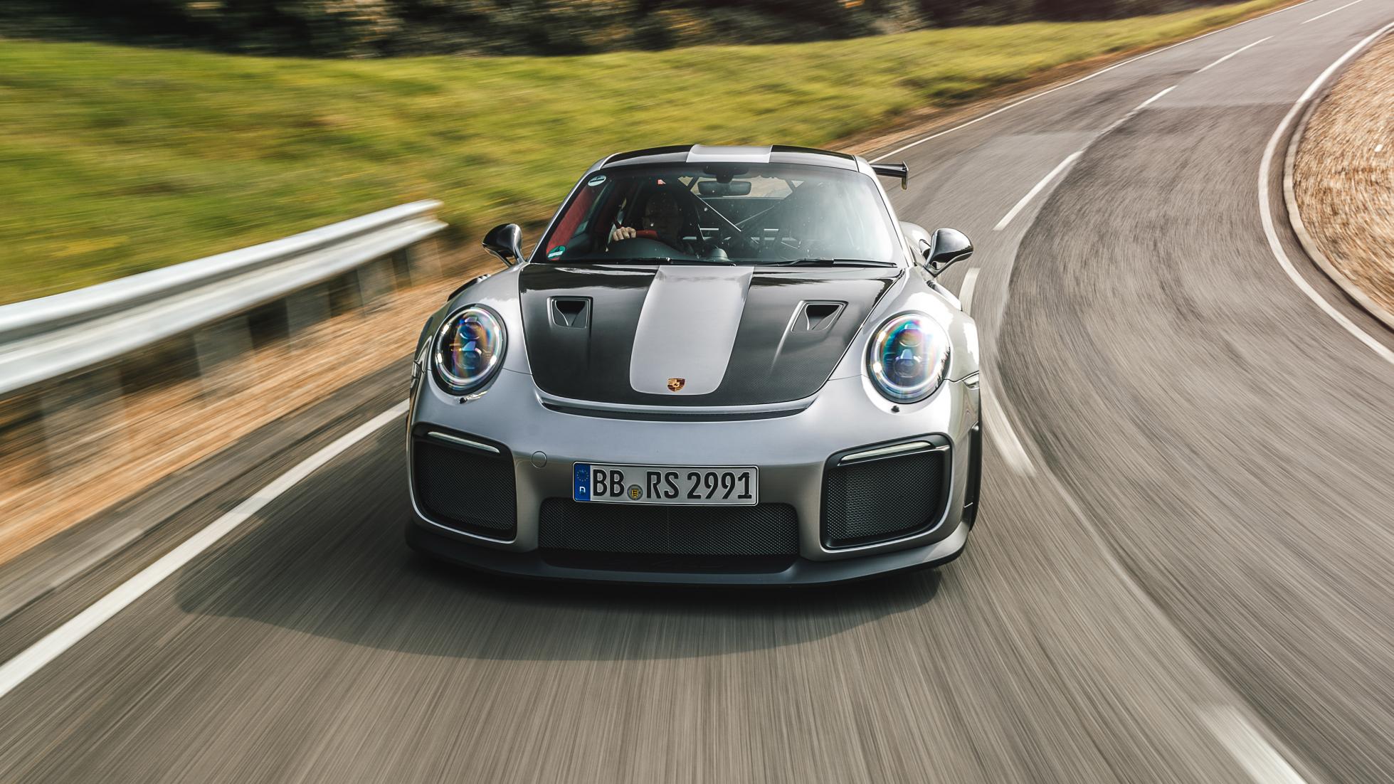 Porsche 911 GT2 RS