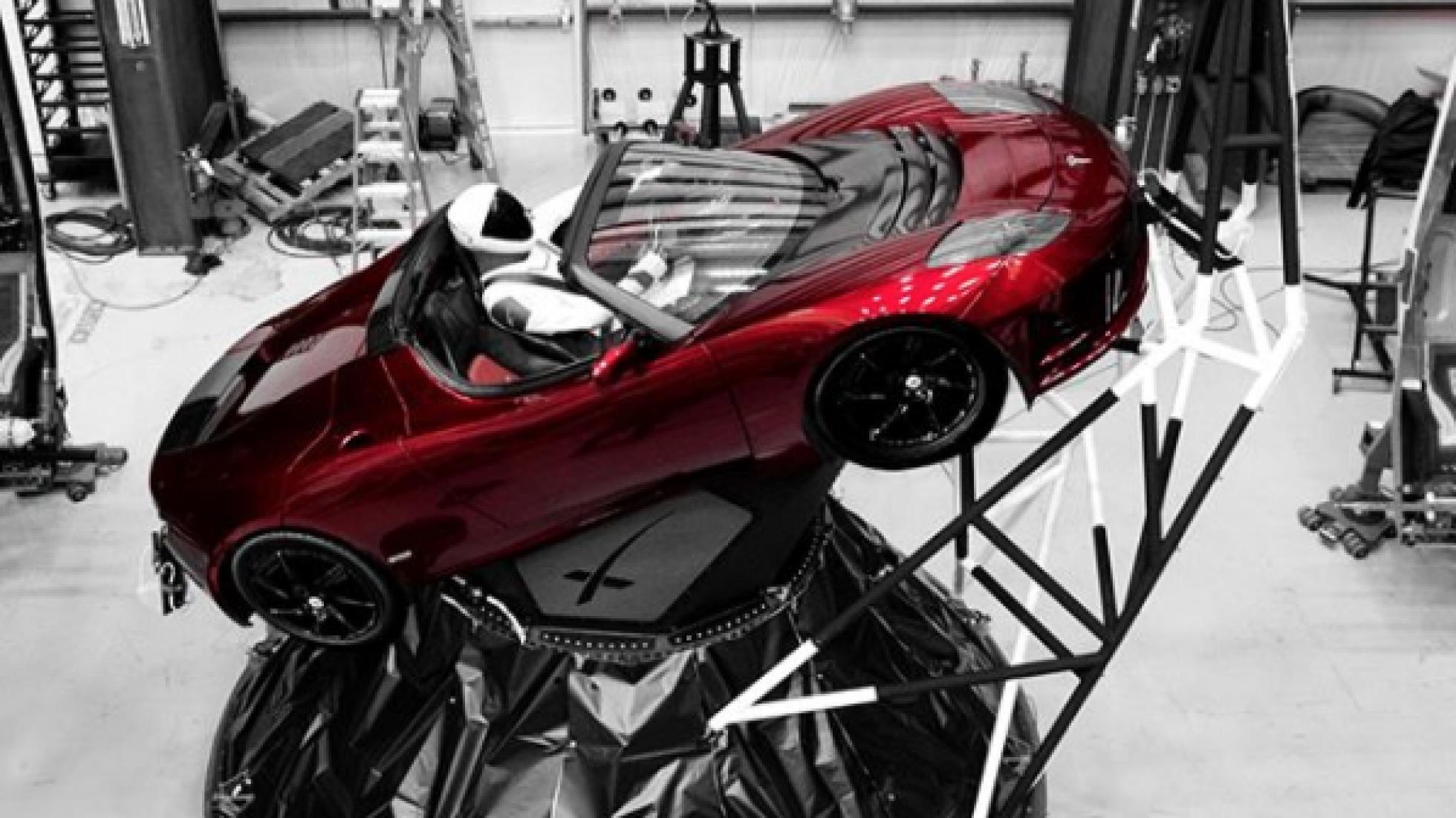 tesla naar mars