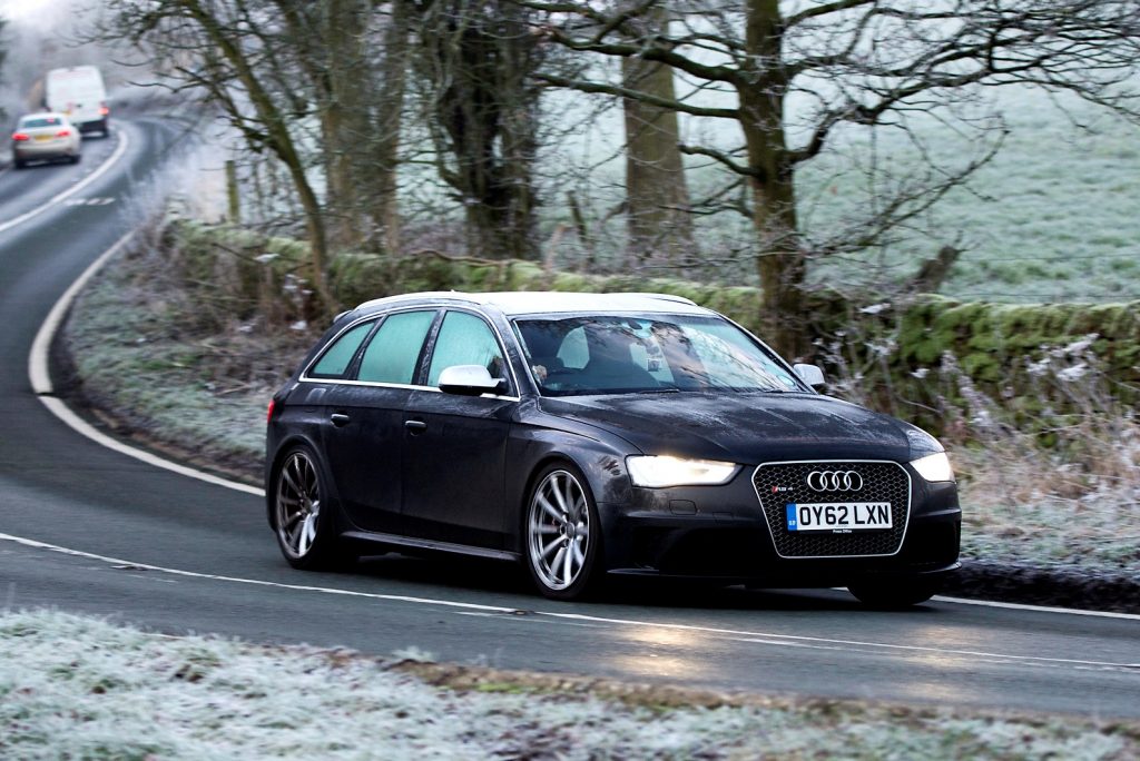 Audi RS 4 B8 (2012)