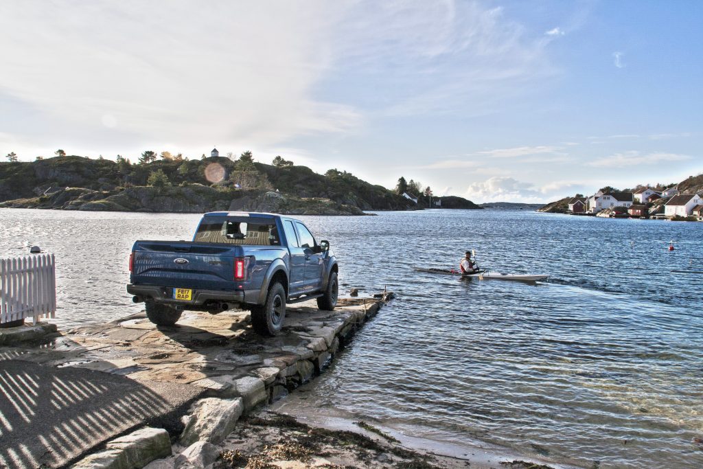 Ford F-150 Raptor Super Cab (2018)