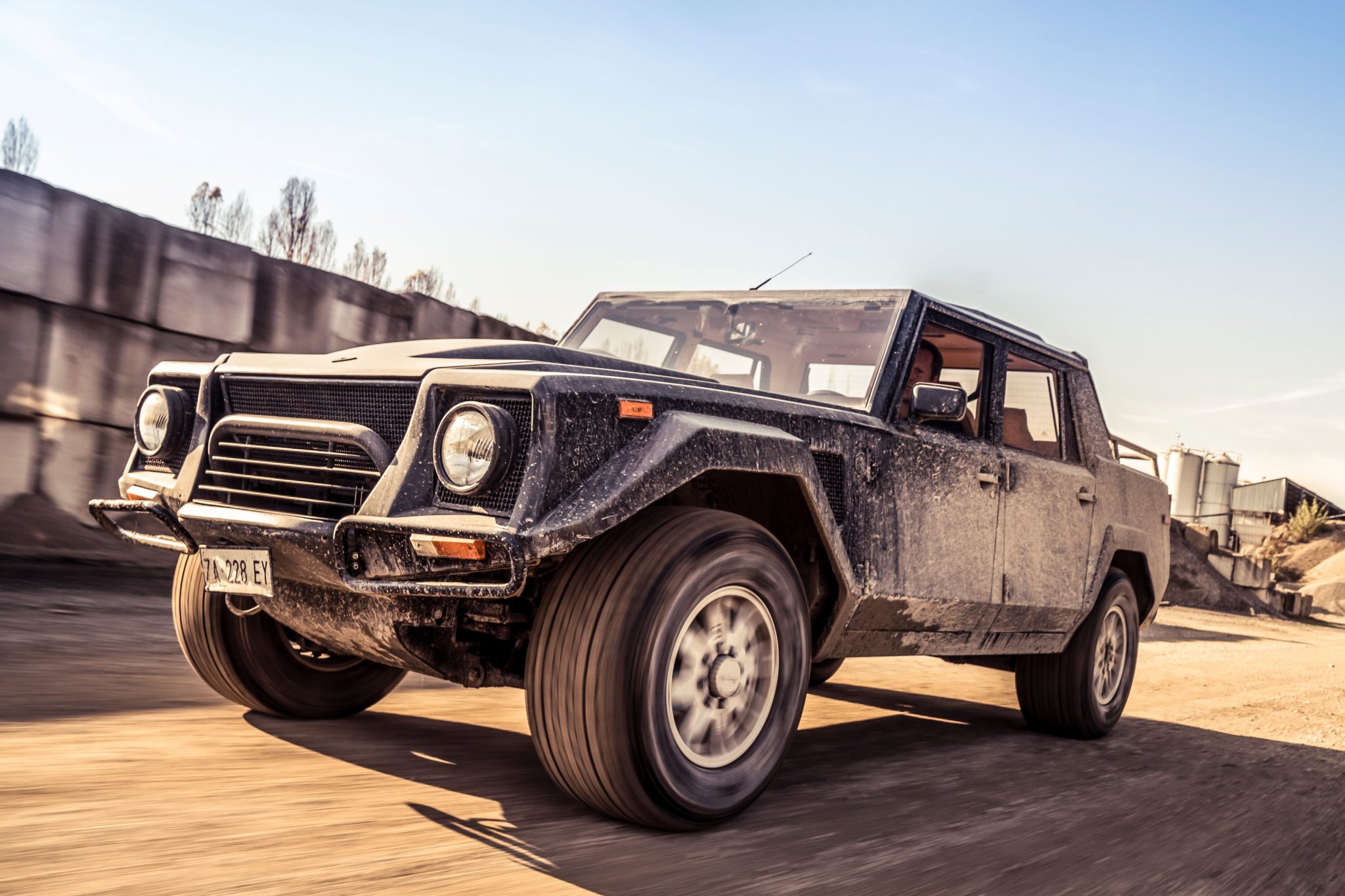 Lamborghini LM002 (1986)