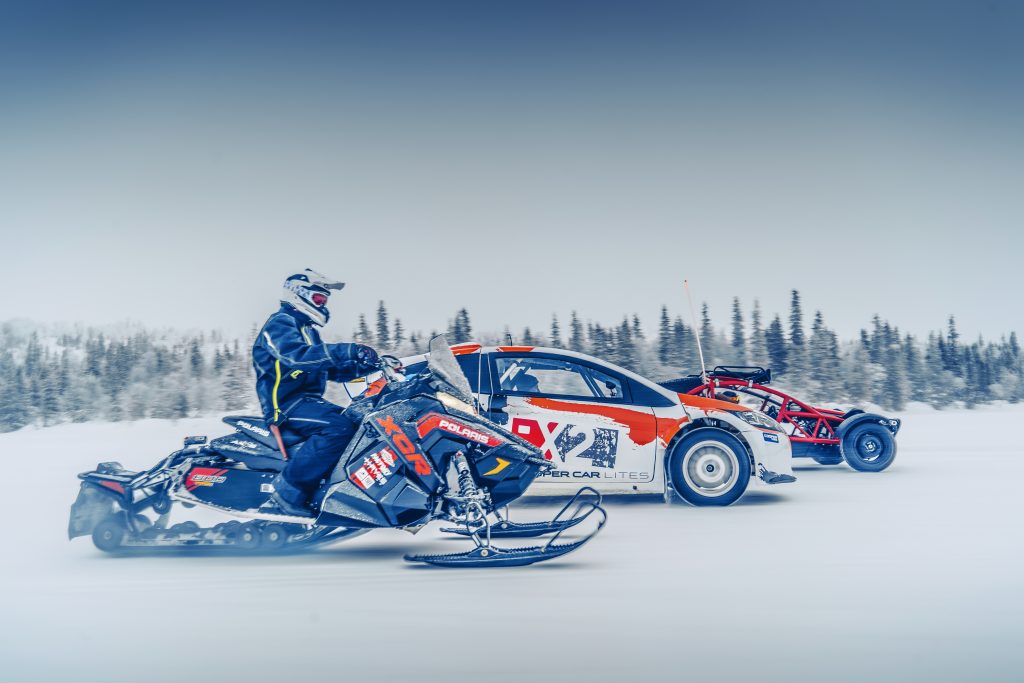 Polaris 800 XCR vs Ariel Nomad vs Ford Fiesta rx2 ijs racer