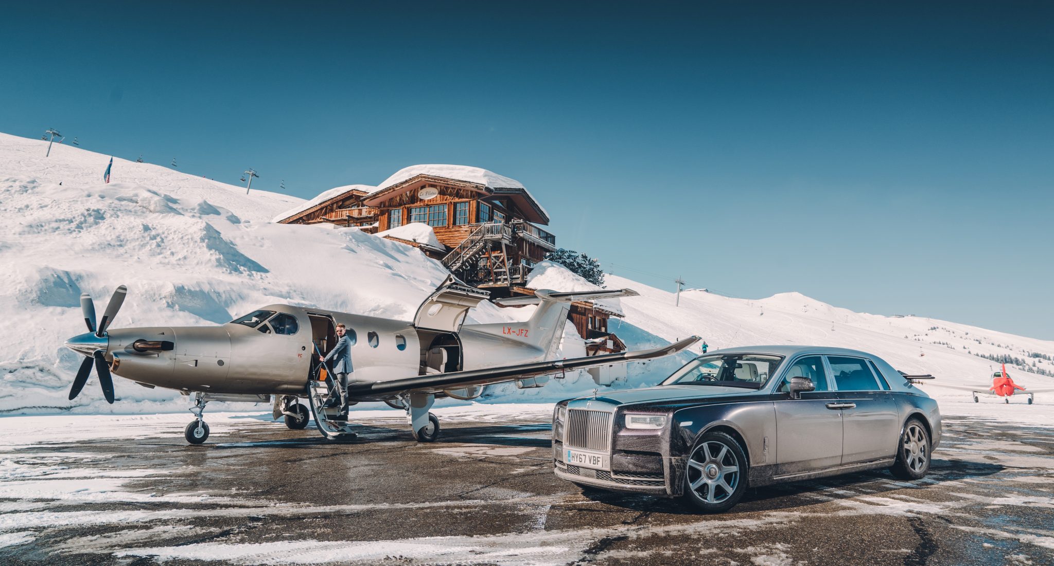 Rolls-Royce Phantom 8 en Pilatus PC-12 (2018)