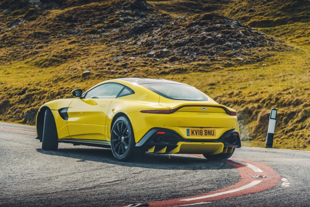 Aston Martin Vantage achterkant