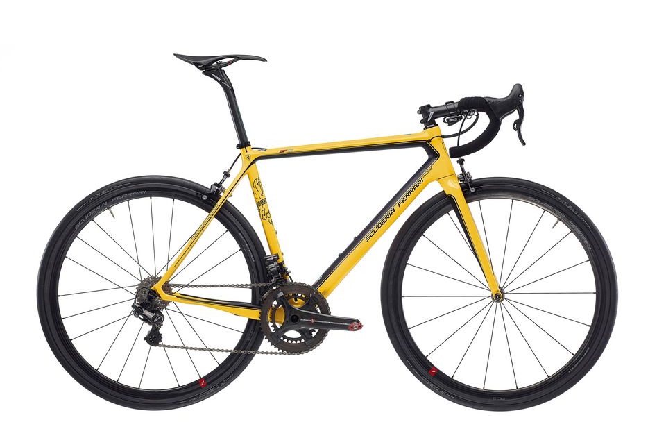 Bianchi Scuderia Ferrari SF01 fiets