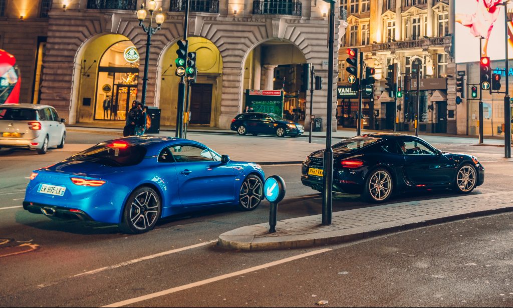 Alpine A110 Porsche 718 Cayman