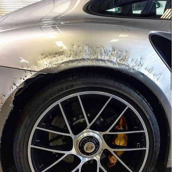 porsche 911 turbo s waakhond