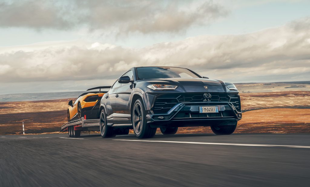 Lamborghini Urus Vs Huracán