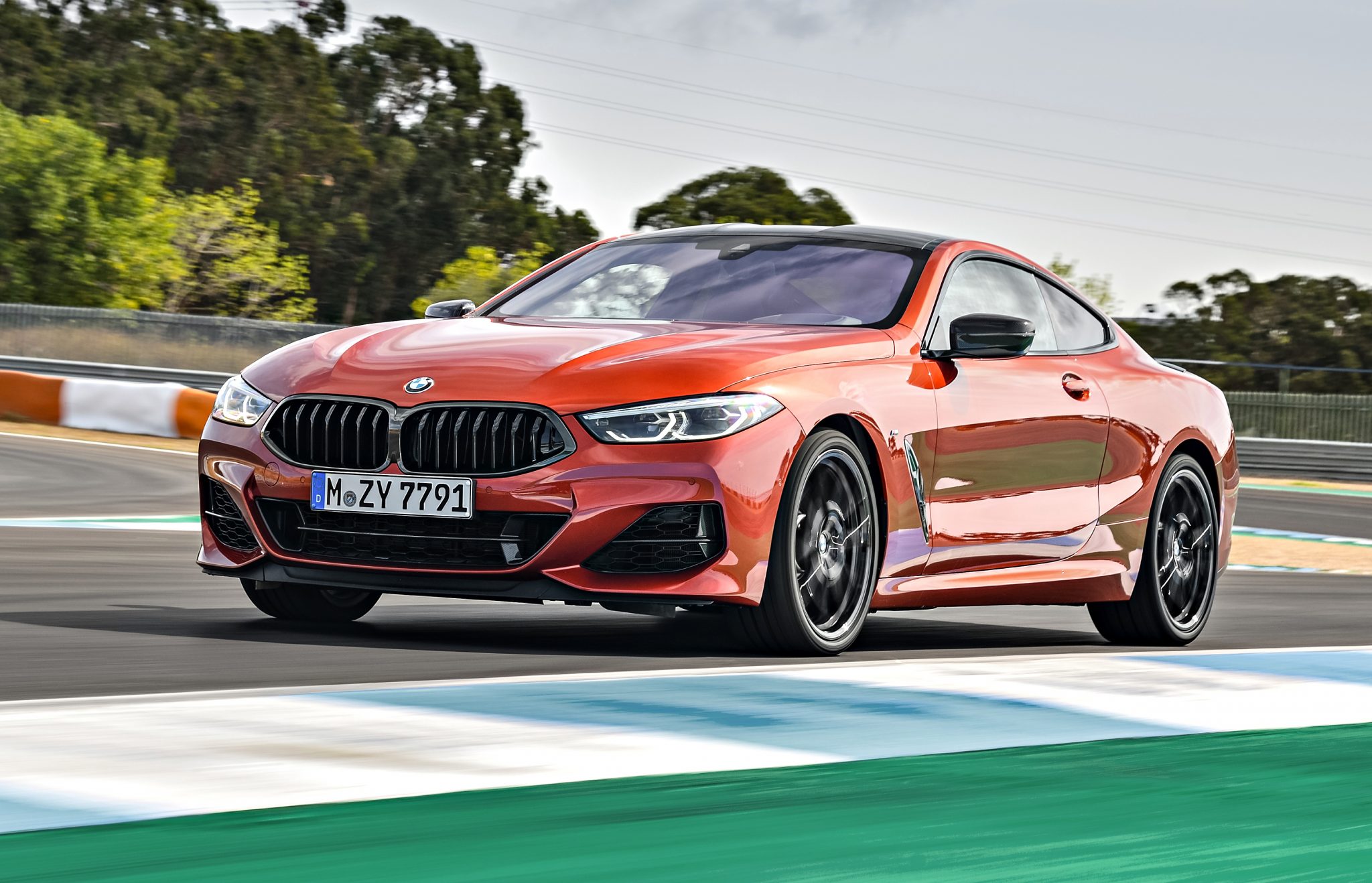 BMW M850i