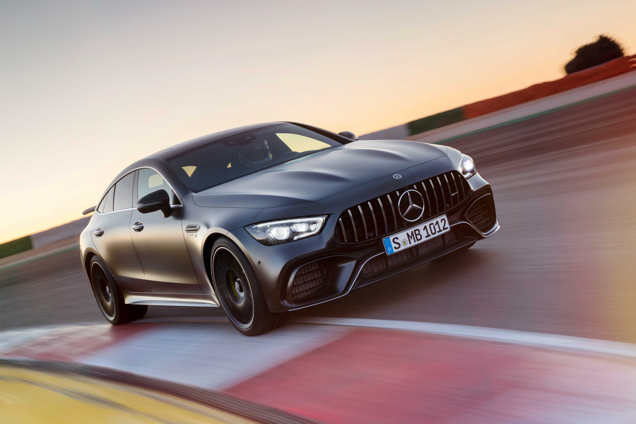 Mercedes-AMG GT 4-Door Coupé breekt het Nürburgringrecord