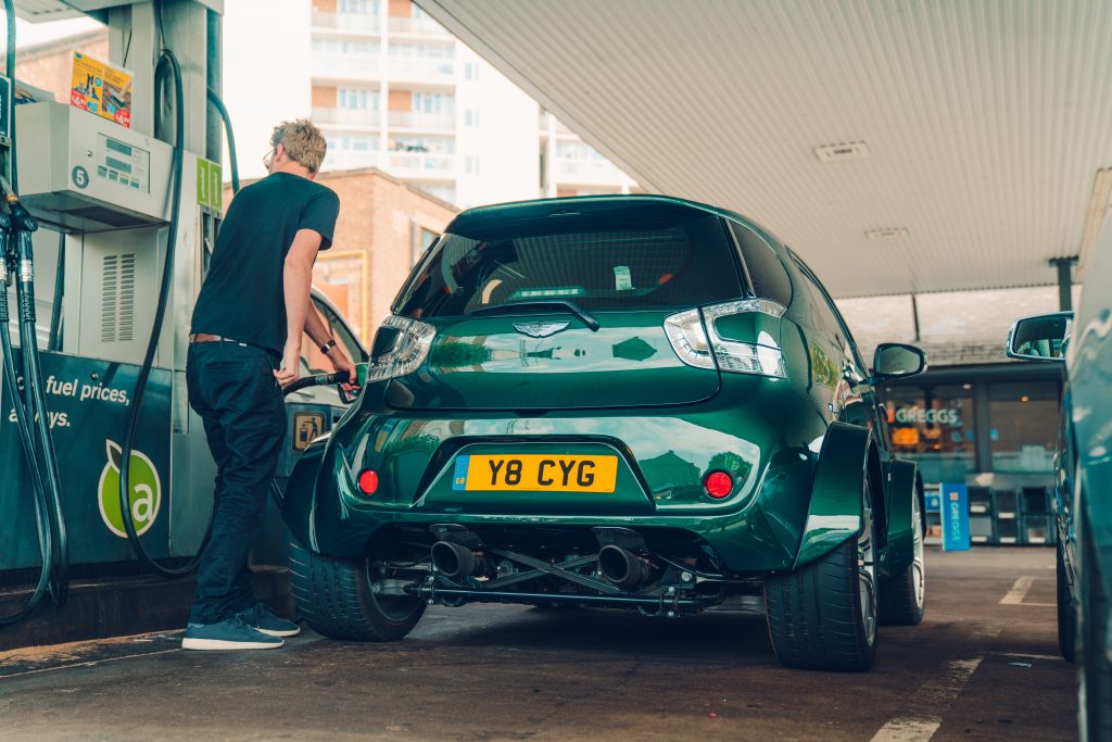 Aston Martin Cygnet V8