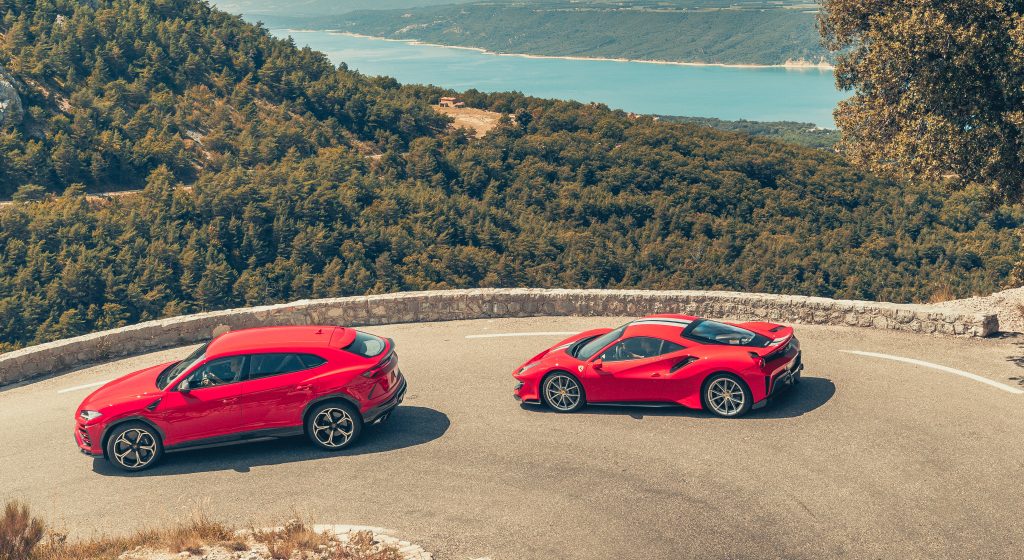 Ferrari 488 Pista vs Lamborghini Urus