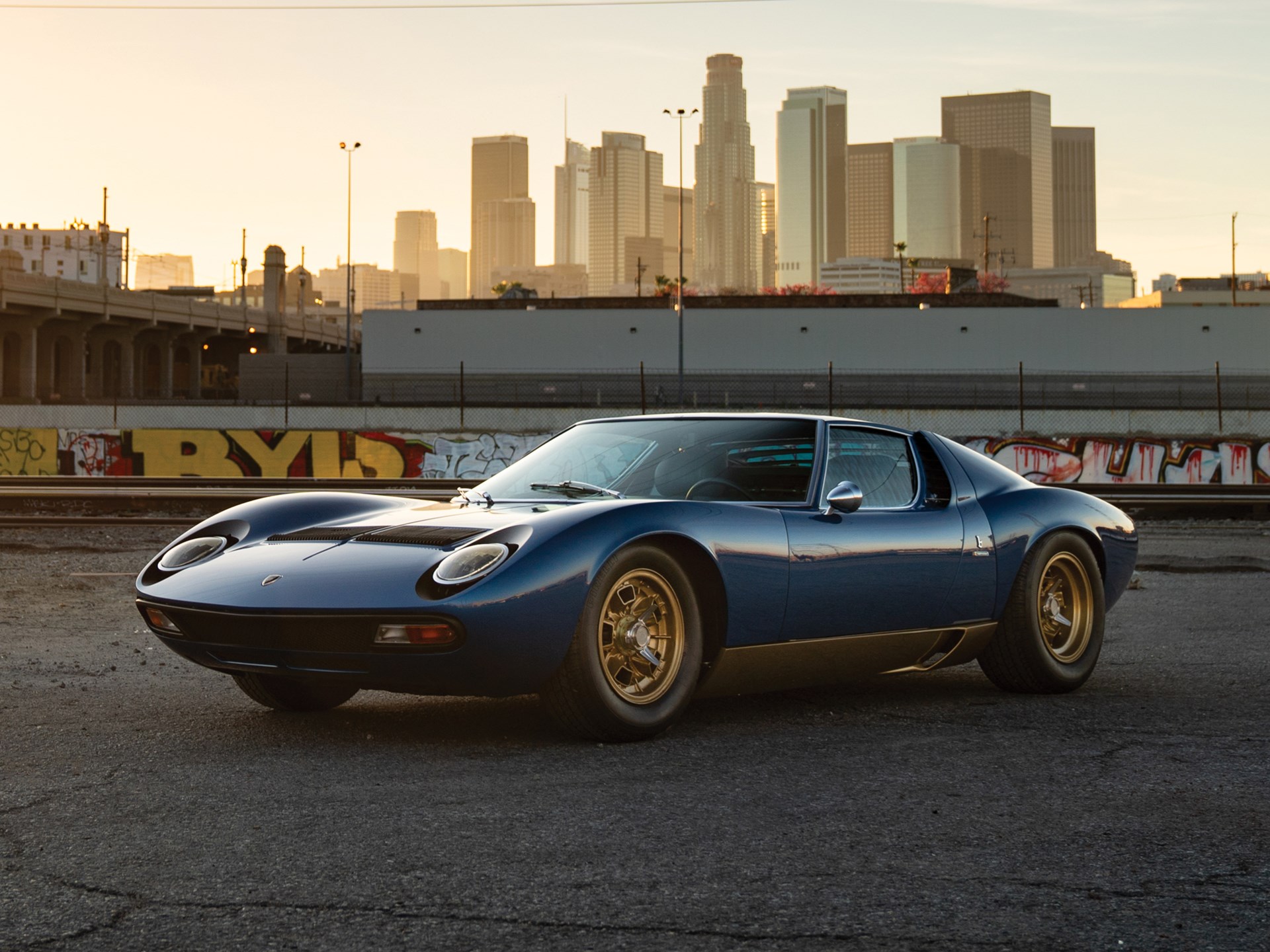 Lambo Miura