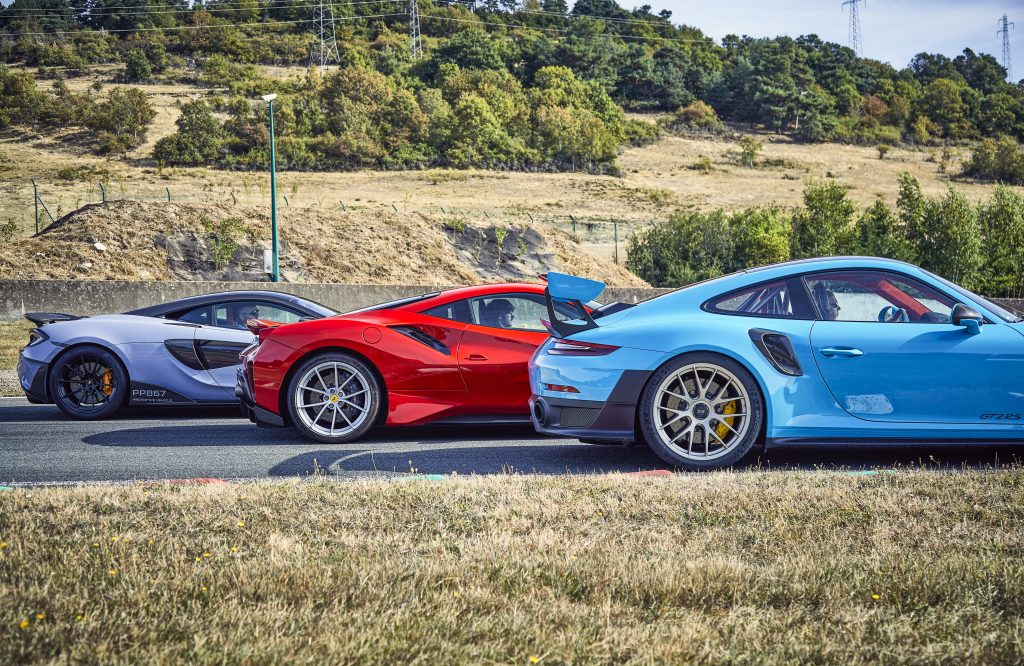 Porsche 911 GT2 RS vs Ferrari 488 Pista vs McLaren 600LT