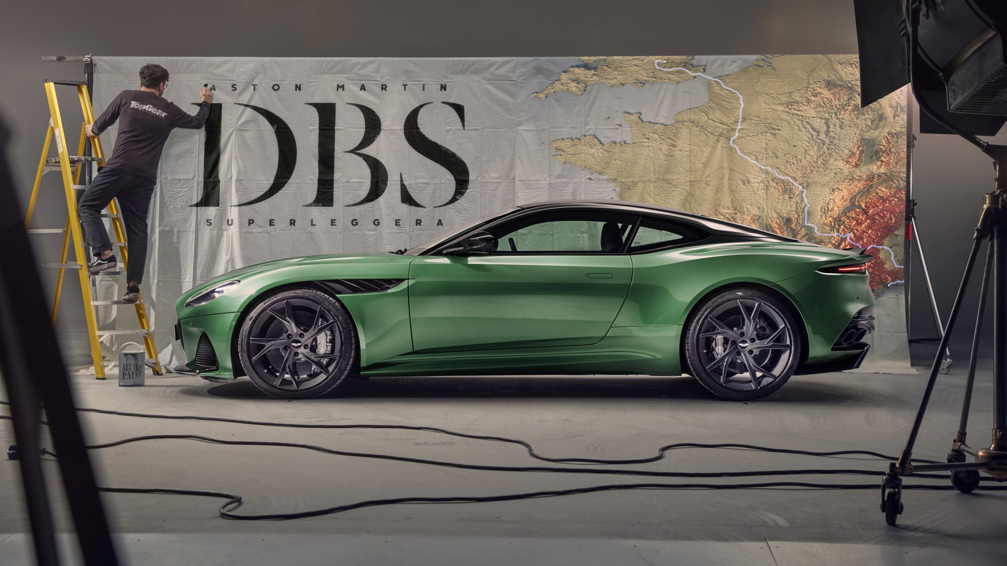 Aston Martin DBS Superleggera