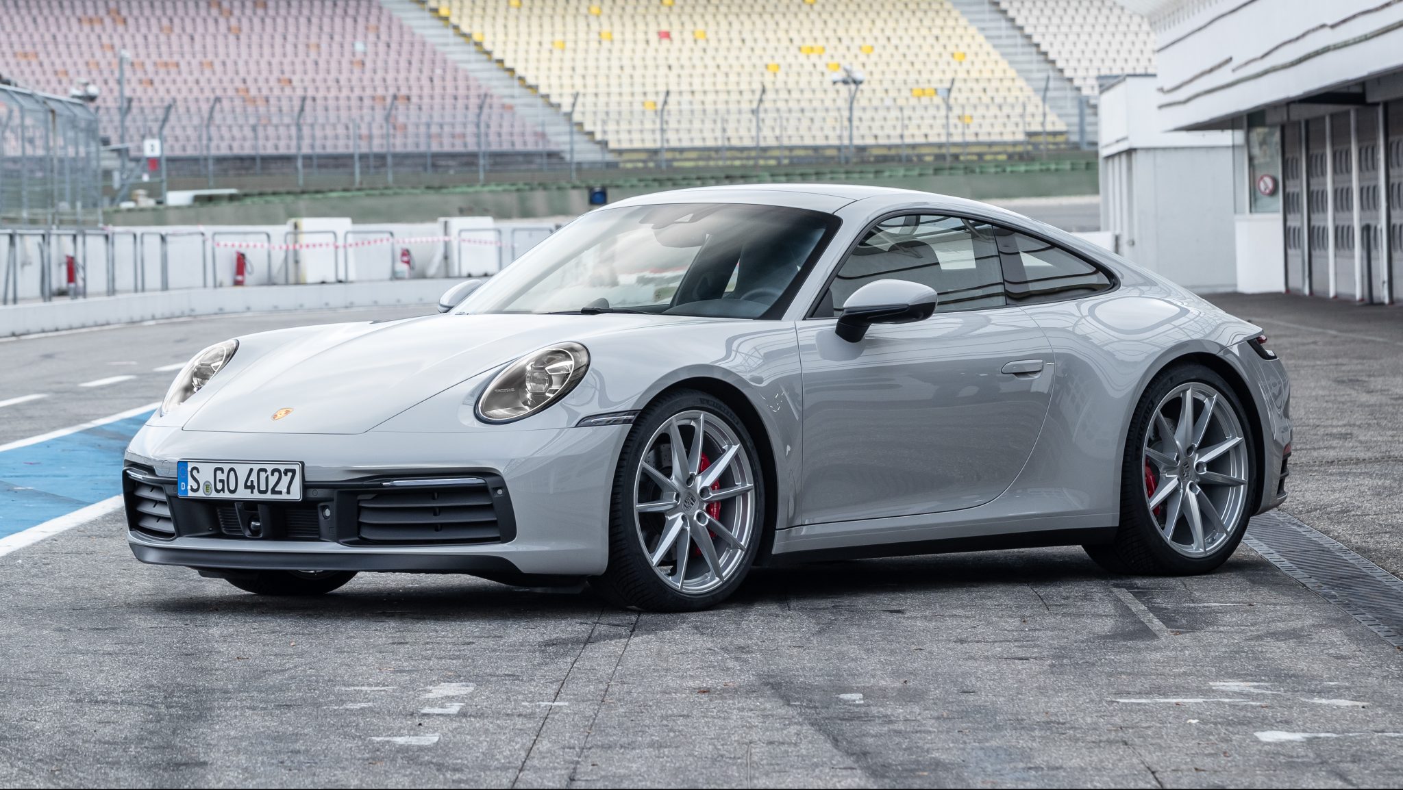 Porsche 911 992 op Hockenheim