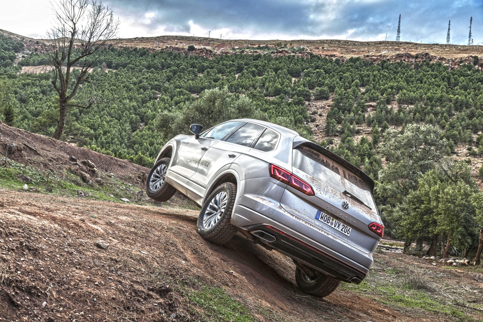 Volkswagen Touareg wheelie