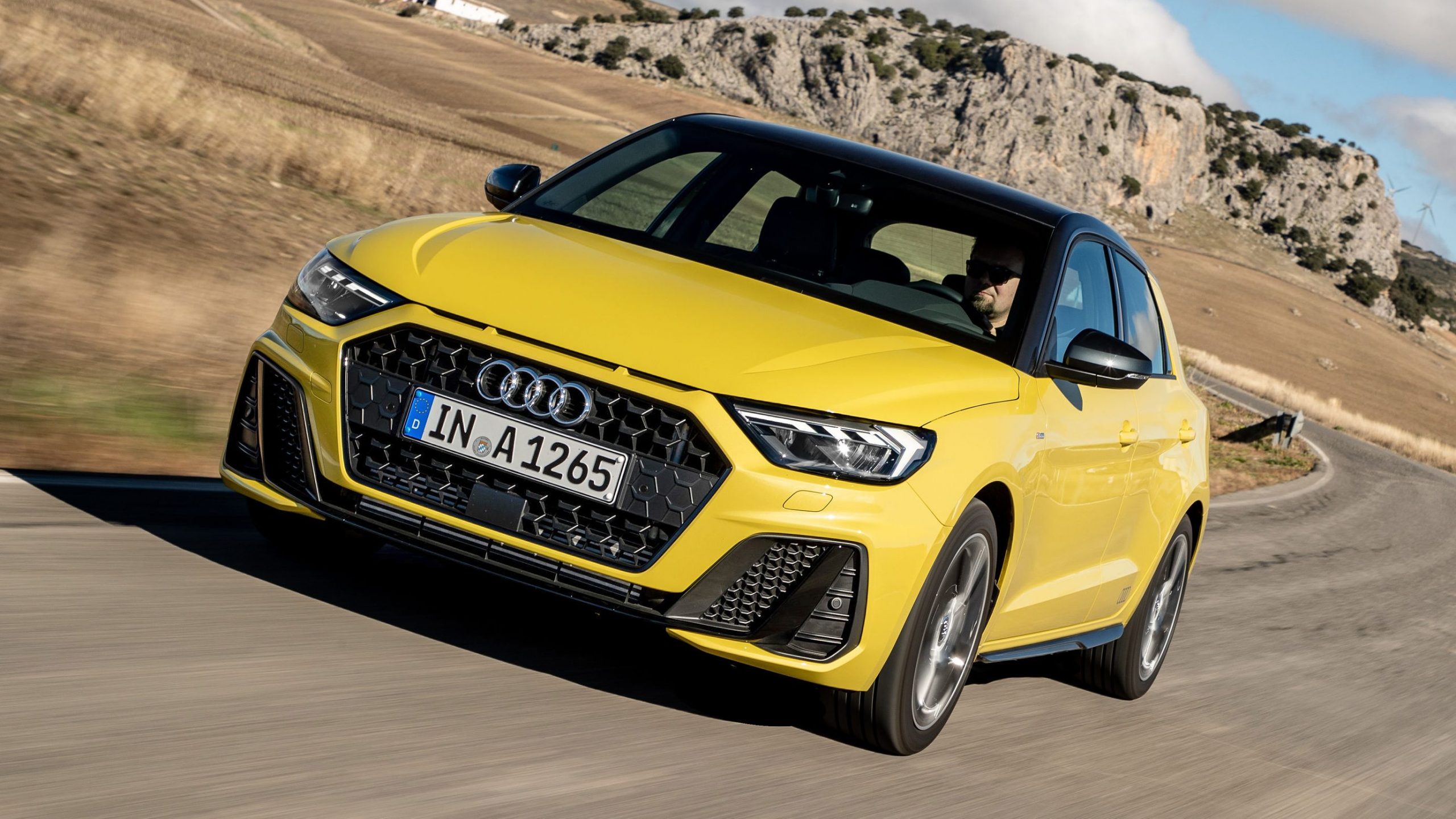 Audi A1 Sportback 30 Tfsi S Line 2019 Test Specificaties Topgear Audi A1 Sportback 30 Tfsi S Line 2019 Test Specificaties Topgear