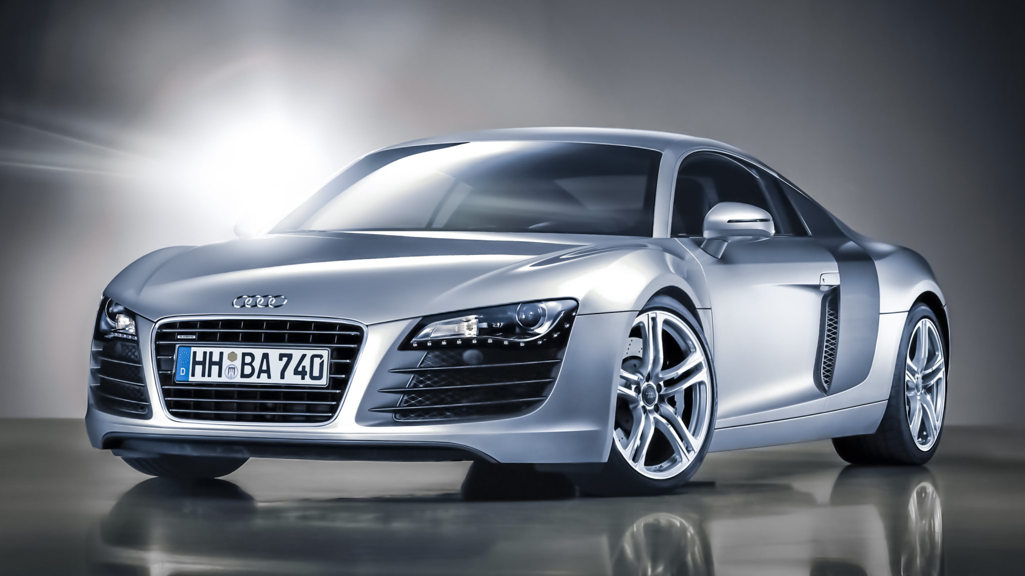 Audi R8 V8