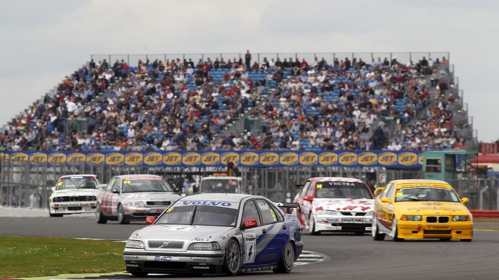 Maggotts/Becketts Silverstone Circuit