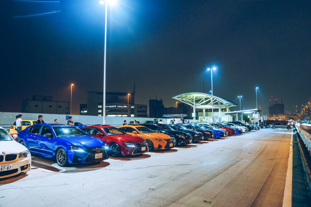Tatsumi parkeerplaats