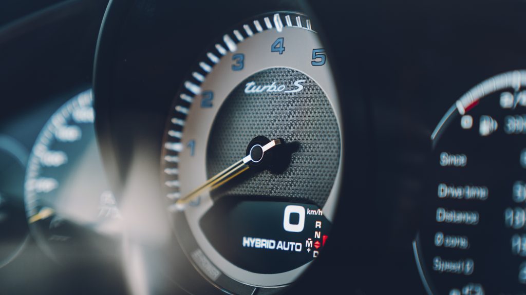 Porsche Panamerarbo S E-Hybrid interieur