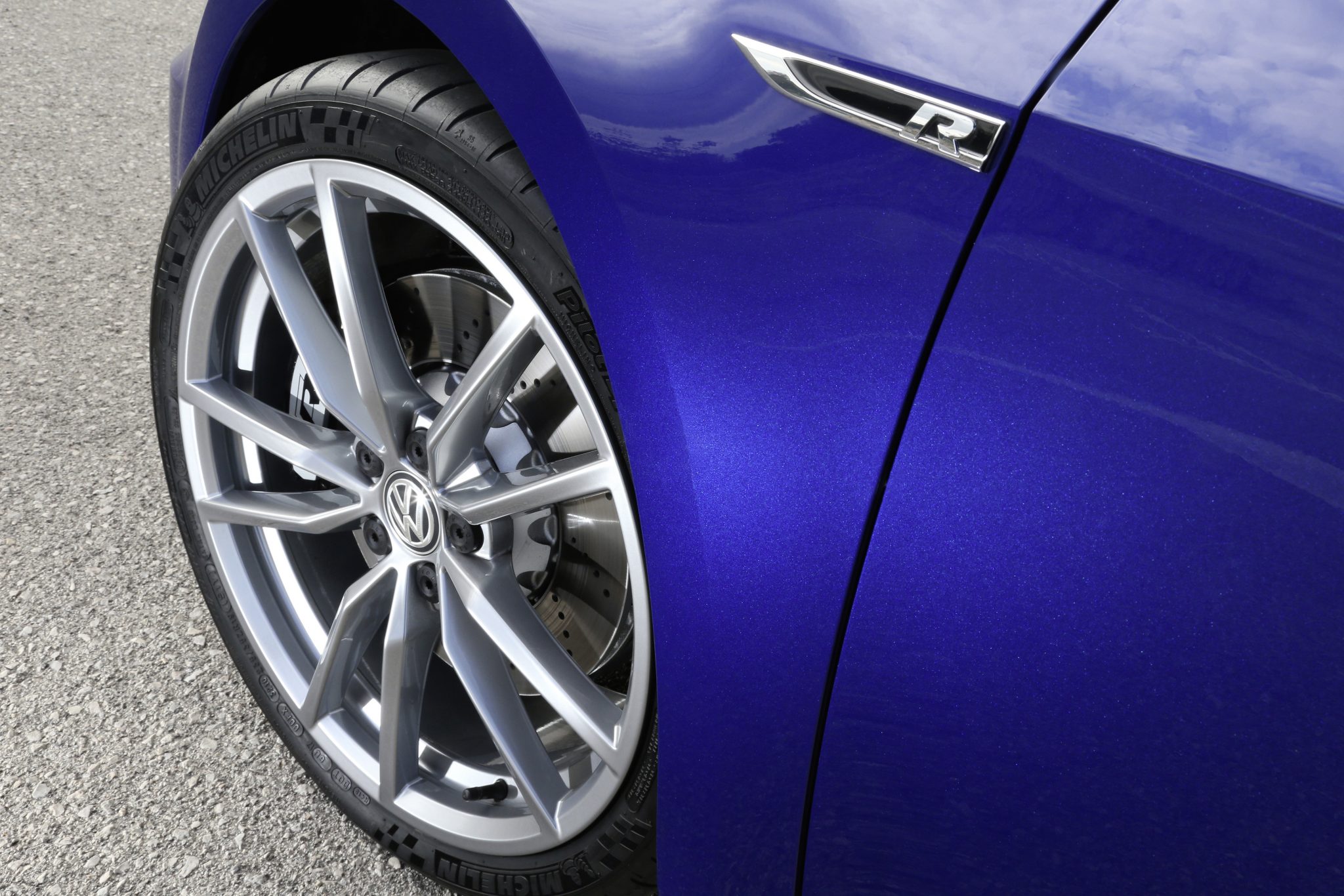Volkswagen Golf 7 R