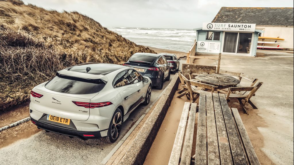 Audi e-tron, Tesla Model X, Jaguar I-Pace EV400 - Elektrische gezinsautos
