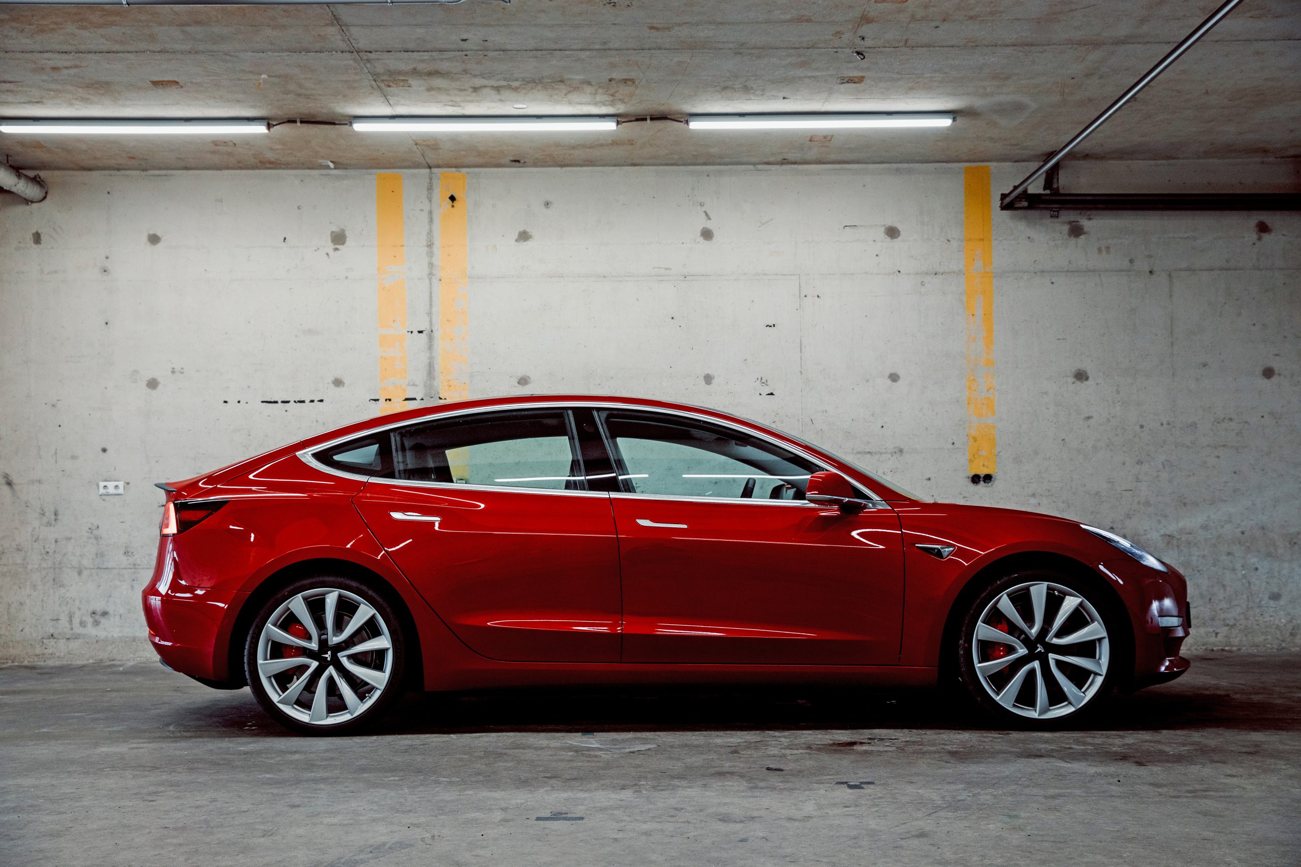Tesla Model 3 Performance