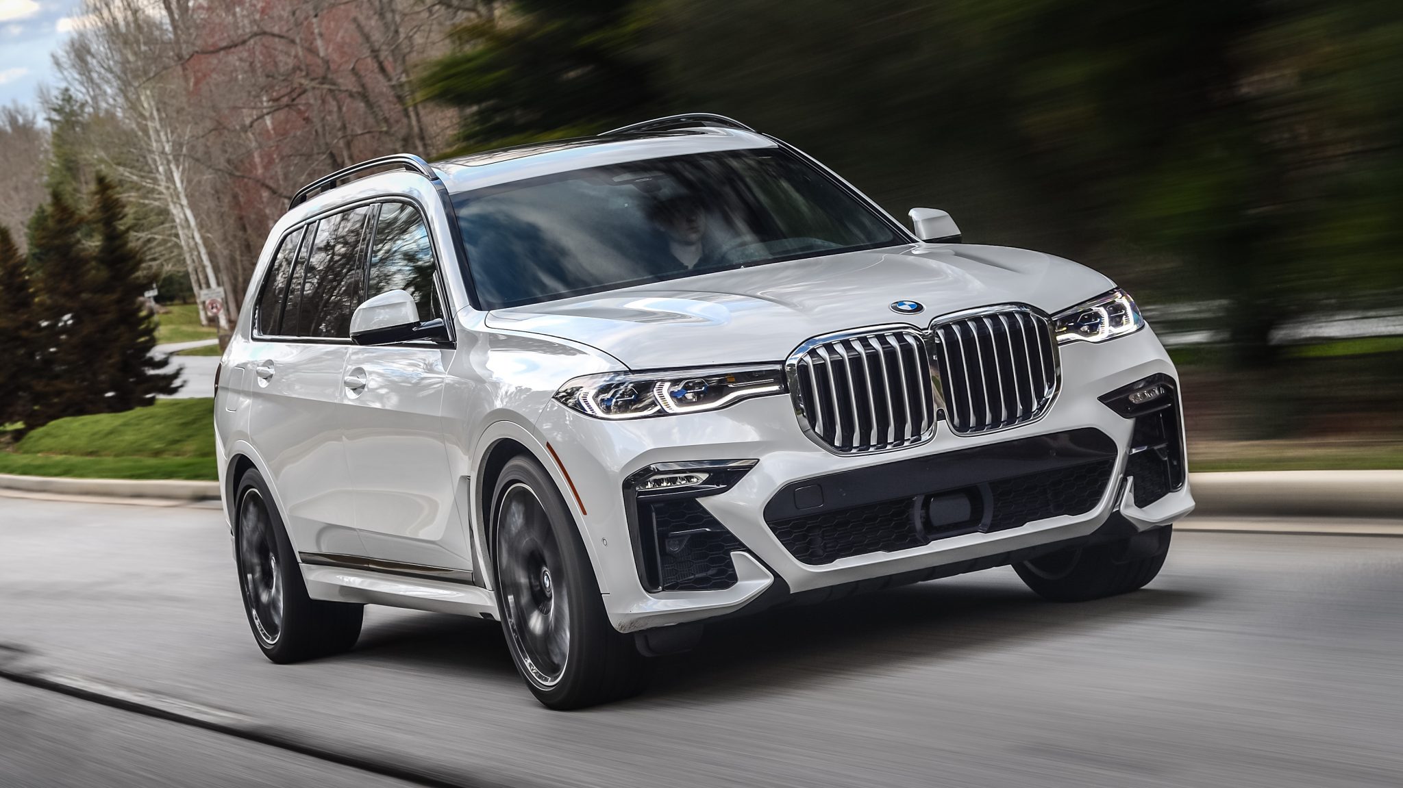 BMW X7 M50i