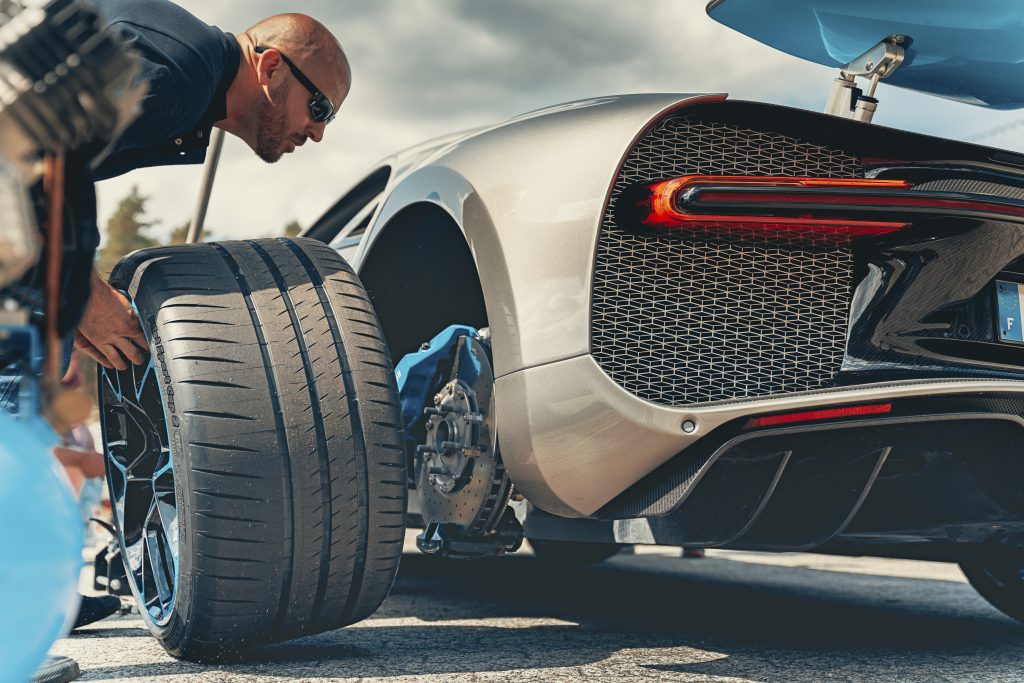 Bugatti Chiron Sport achterwiel